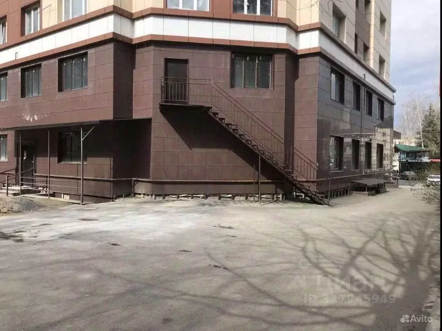Помещение свободного назначения в Кабардино-Балкария, Нальчик просп. ... - Фото 0