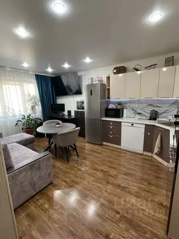 3-к кв. Приморский край, Находка Нахимовская ул., 37 (64.0 м) - Фото 0