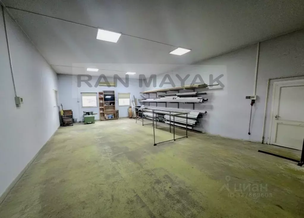 Производственное помещение в Адыгея, Майкоп Промышленная ул., 64 (241 ... - Фото 2