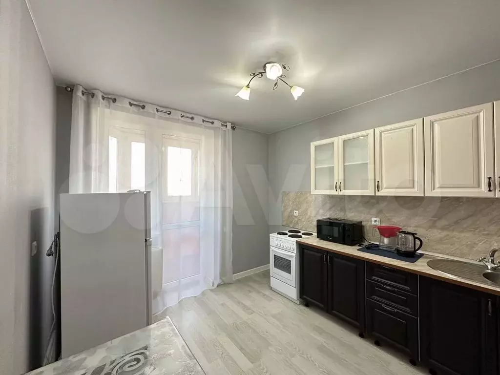 1-к. квартира, 40 м, 20/24 эт. - Фото 0