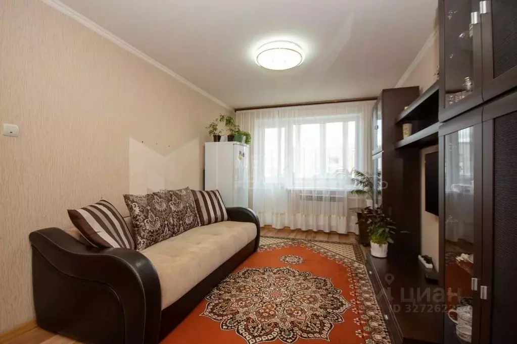 2-к кв. Тюменская область, Тюмень Заречный проезд, 31 (50.4 м) - Фото 1