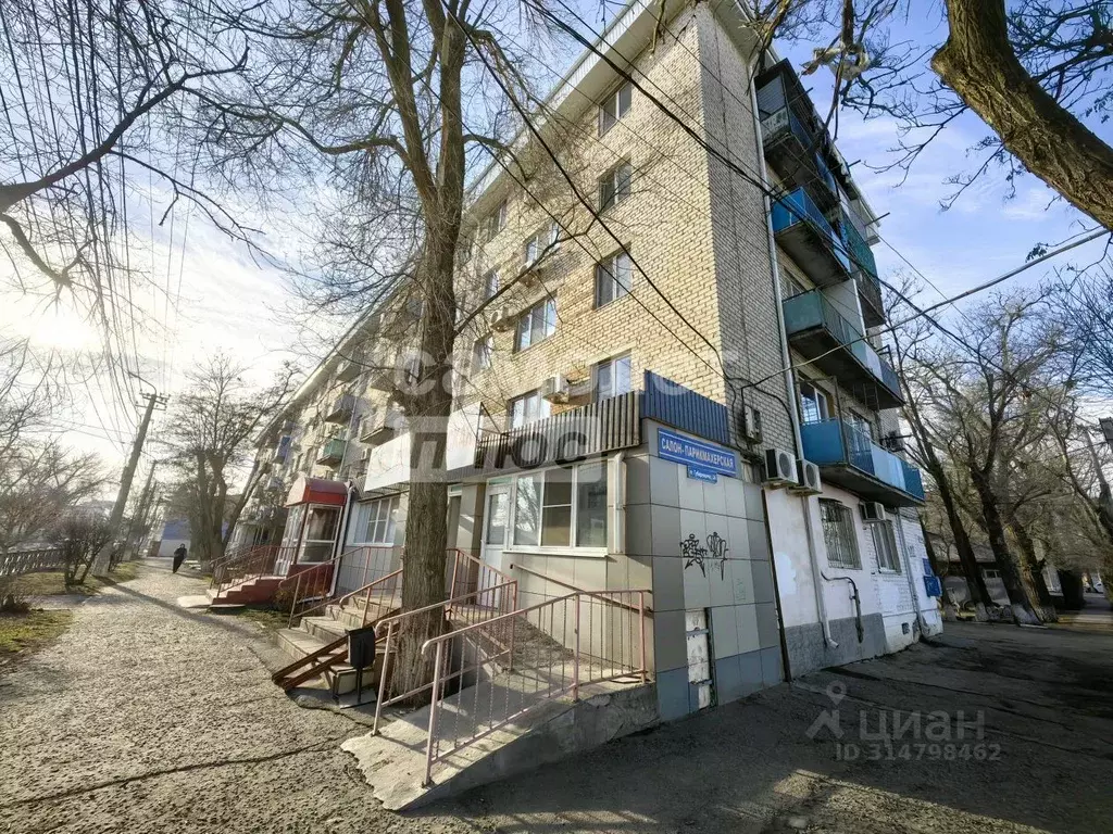 3-к кв. Калмыкия, Элиста ул. Губаревича, 16 (58.1 м) - Фото 0