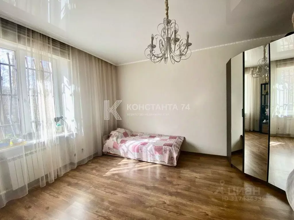 3-к кв. Челябинская область, Челябинск ул. Сталеваров, 36А (65.4 м) - Фото 1