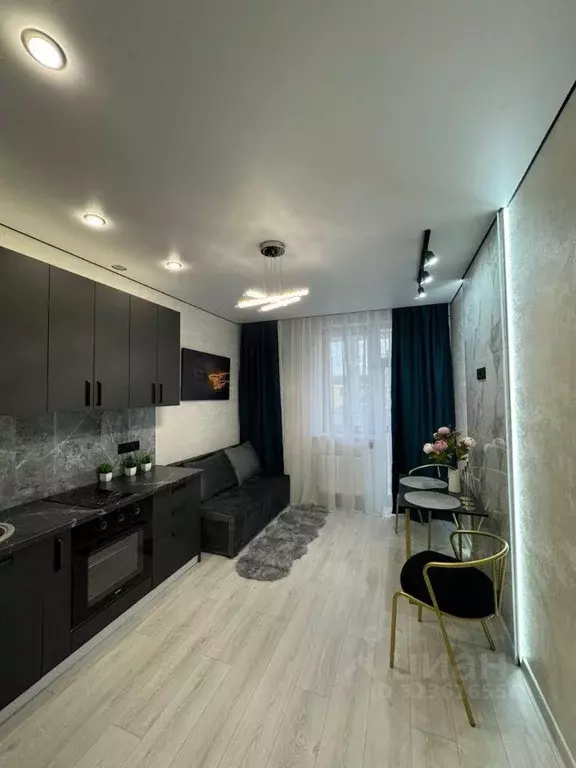 2-к кв. Татарстан, Казань ул. Сабира Ахтямова, 1к2 (60.0 м) - Фото 1