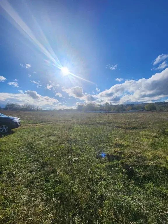 Участок в Ставропольский край, Изобильненский муниципальный округ, с. ... - Фото 2