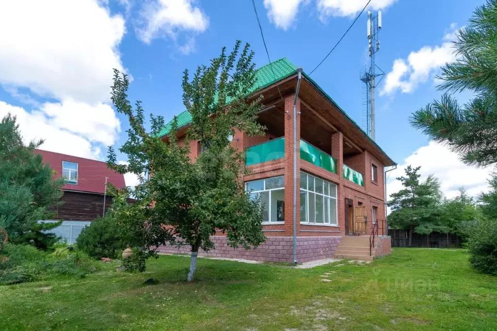 Дом в Тюменская область, Тюмень Зарека мкр, ул. Заозерная (293 м) - Фото 1