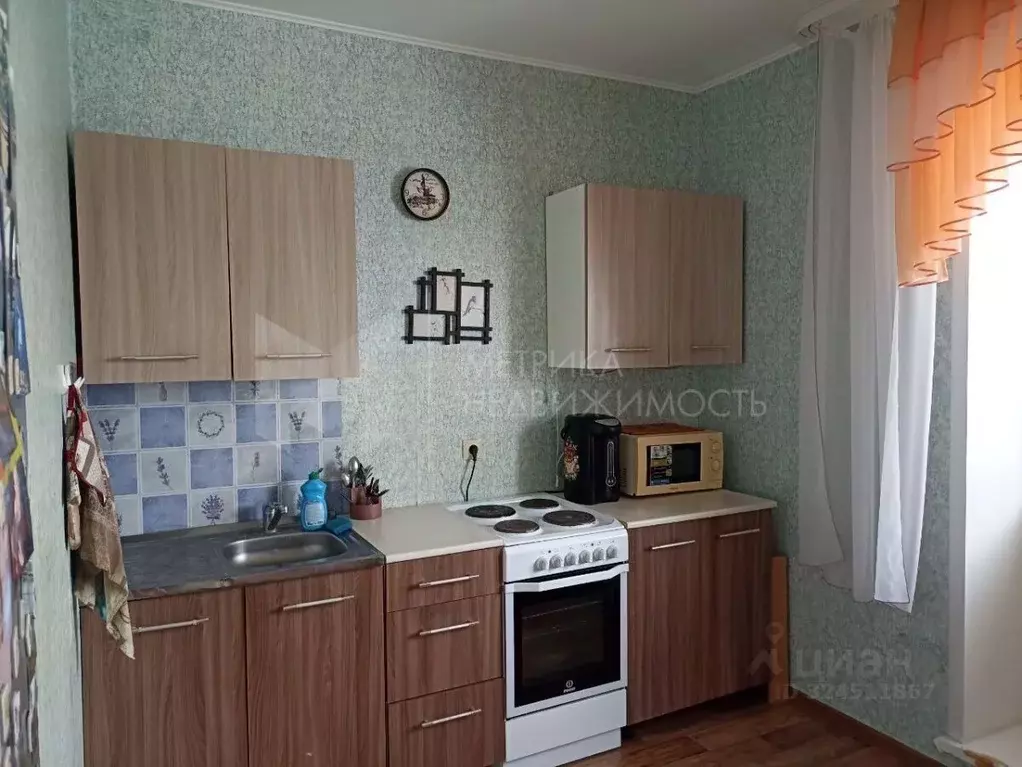 1-к кв. Тюменская область, Тюмень ул. Обдорская, 3 (42.0 м) - Фото 0