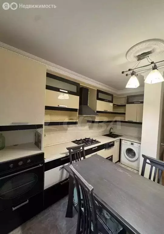 3-комнатная квартира: Махачкала, улица Ломоносова, 9 (66 м) - Фото 2