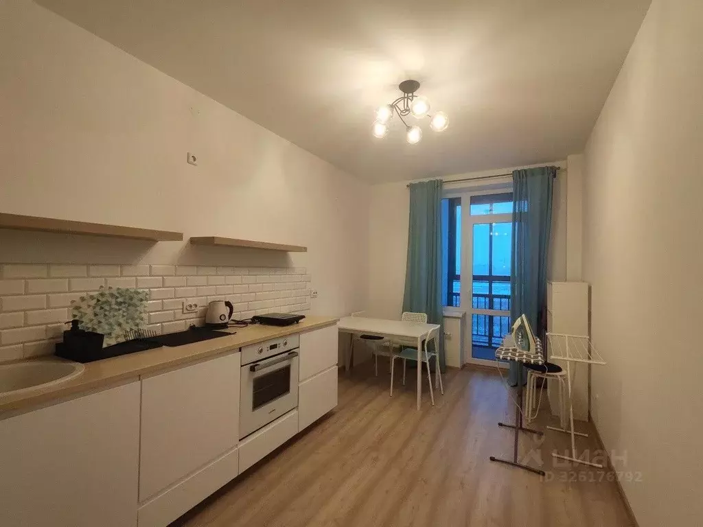 1-к кв. Свердловская область, Екатеринбург ул. Крестинского, 4 (35.5 ... - Фото 2