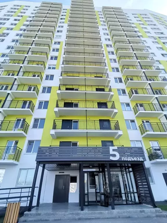 3-к кв. Пензенская область, Пенза ул. Генерала Глазунова, 6 (78.3 м) - Фото 1