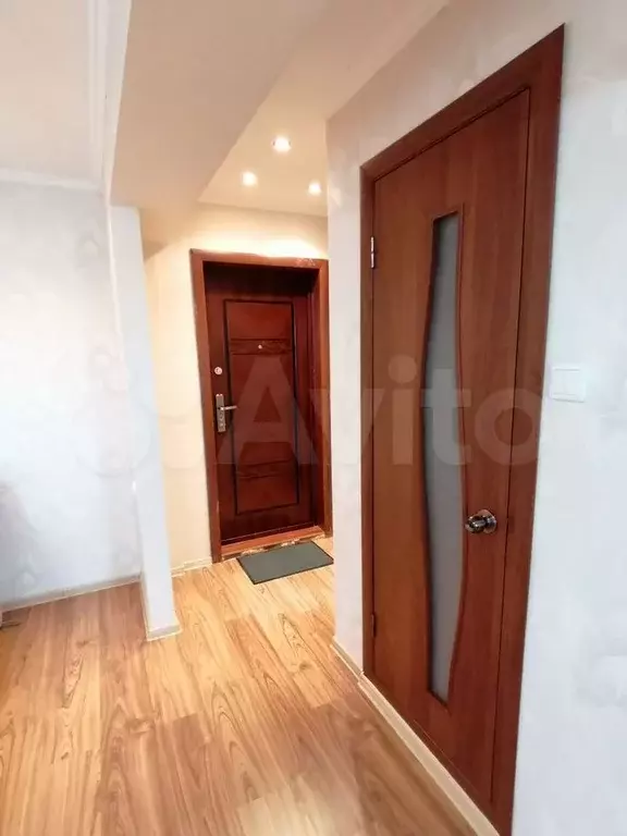 1-к. квартира, 31 м, 5/5 эт. - Фото 1