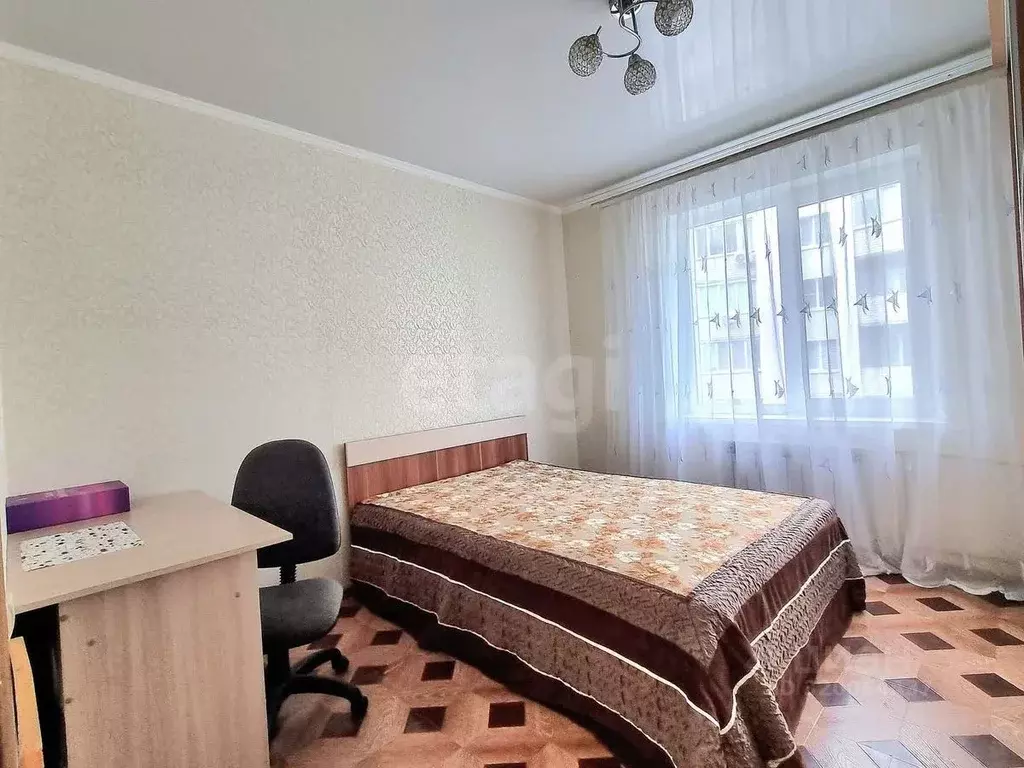 3-к кв. Саратовская область, Саратов ул. Имени Братьев Никитиных, 16 ... - Фото 0