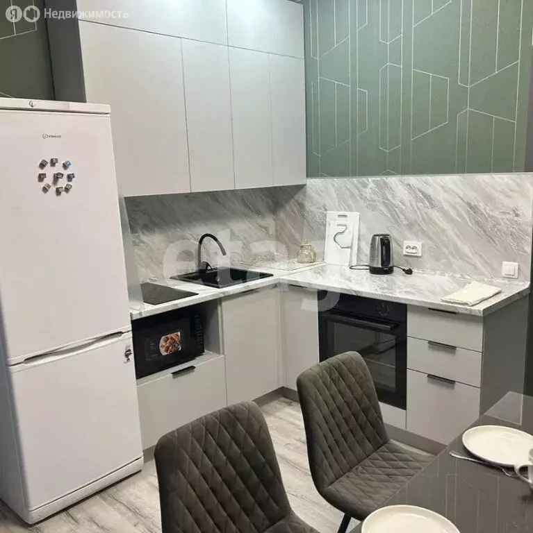 1-комнатная квартира: Улан-Удэ, 106-й микрорайон, 2к1 (37.9 м) - Фото 1