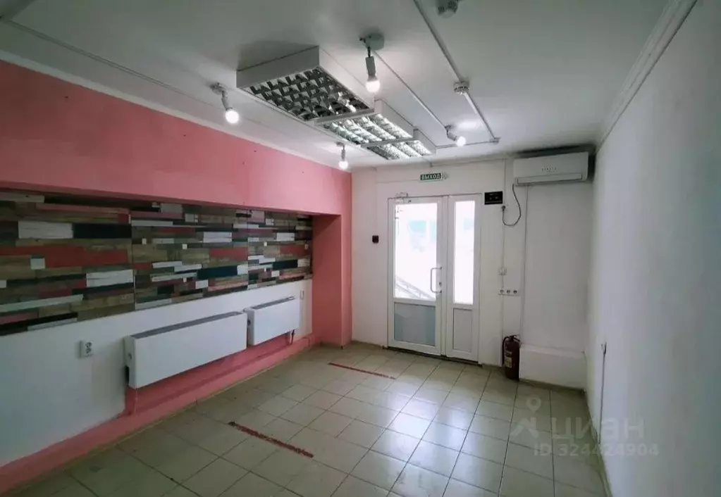 Торговая площадь в Краснодарский край, Краснодар Юбилейный мкр, просп. ... - Фото 1