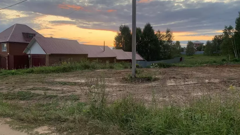 Участок в Удмуртия, Завьяловский район, с. Ягул ул. Петровская (9.0 ... - Фото 1