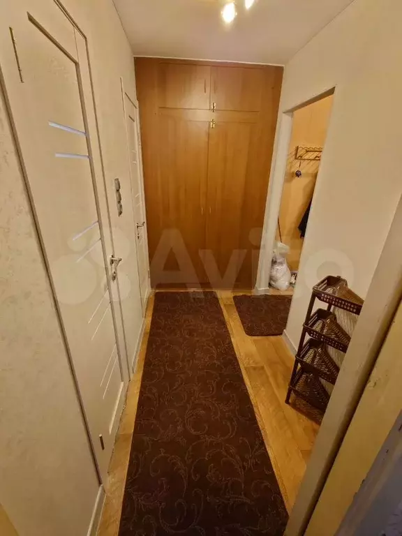 2-к. квартира, 50 м, 1/9 эт. - Фото 1