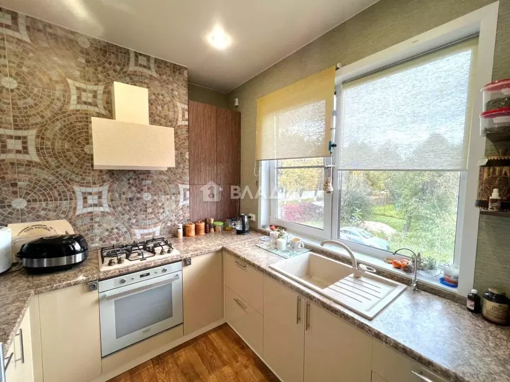 Таунхаус в Калужская область, Малоярославецкий муниципальный округ, с. ... - Фото 1