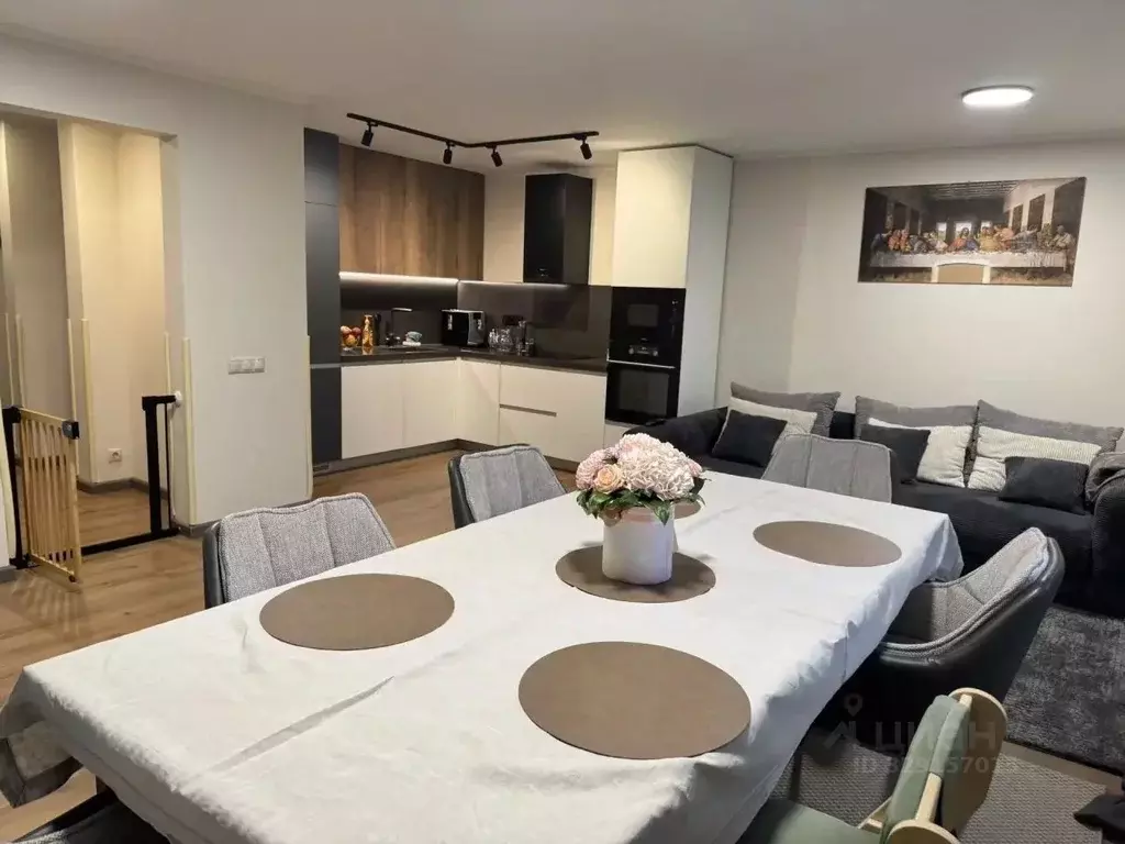 Коттедж в Московская область, Красногорск городской округ, д. ... - Фото 1