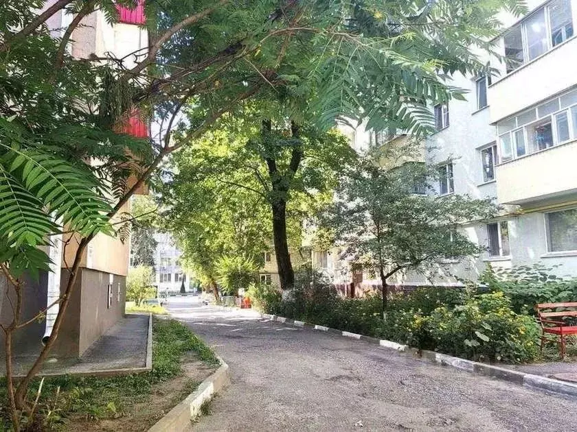 1-к кв. Белгородская область, Белгород Радуга мкр, ул. Шершнева, 2А ... - Фото 0