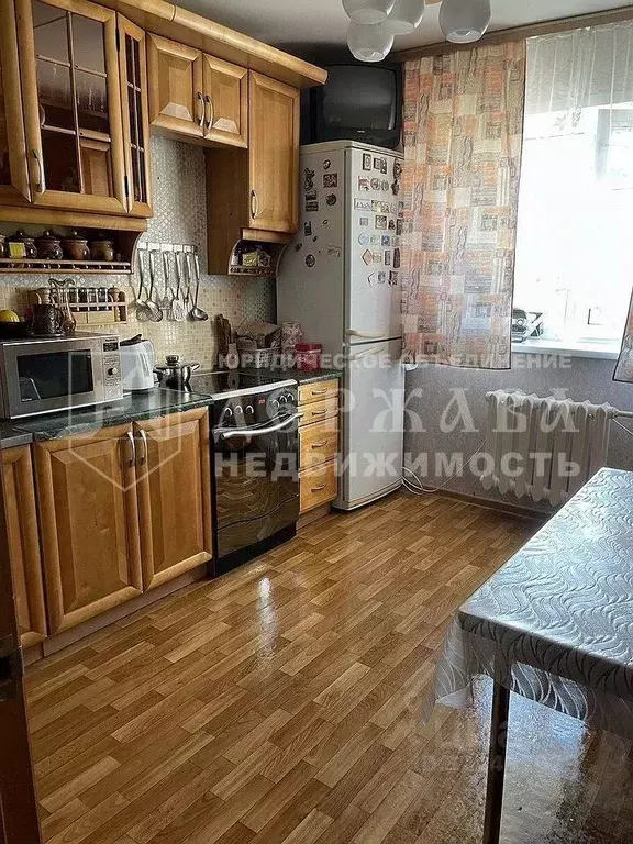 3-к кв. Кемеровская область, Топки Солнечный мкр,  (74.7 м) - Фото 1