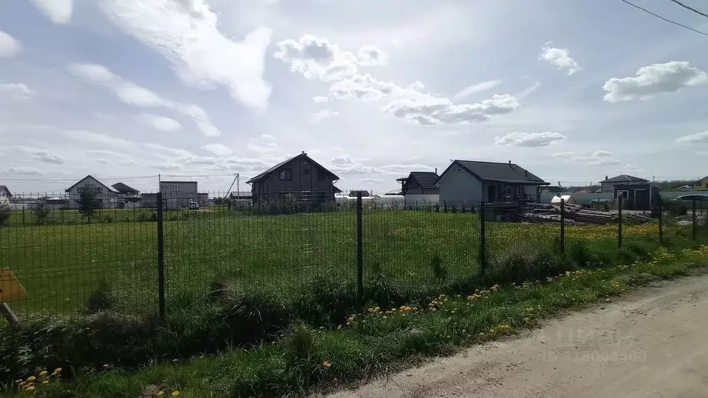 Участок в Ленинградская область, Гатчинский район, Графская Славянка ... - Фото 1