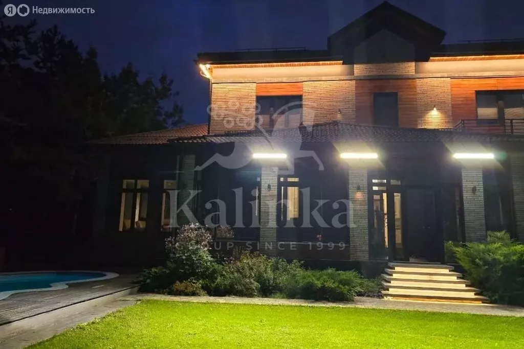 Дом в Глухово, КП Усадьбы Архангельское (600 м) - Фото 1