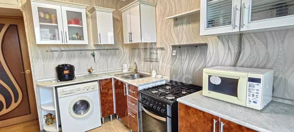 3-к кв. Брянская область, Брянск Почтовая ул., 120 (63.3 м) - Фото 1