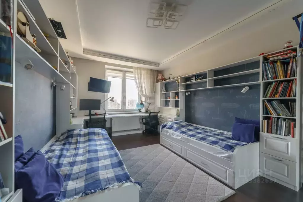 2-к кв. Санкт-Петербург Богатырский просп., 49к2 (60.0 м) - Фото 1