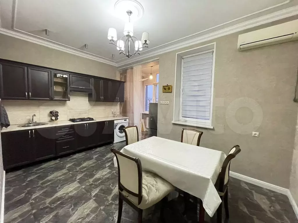 2-к. квартира, 55 м, 9/9 эт. - Фото 1