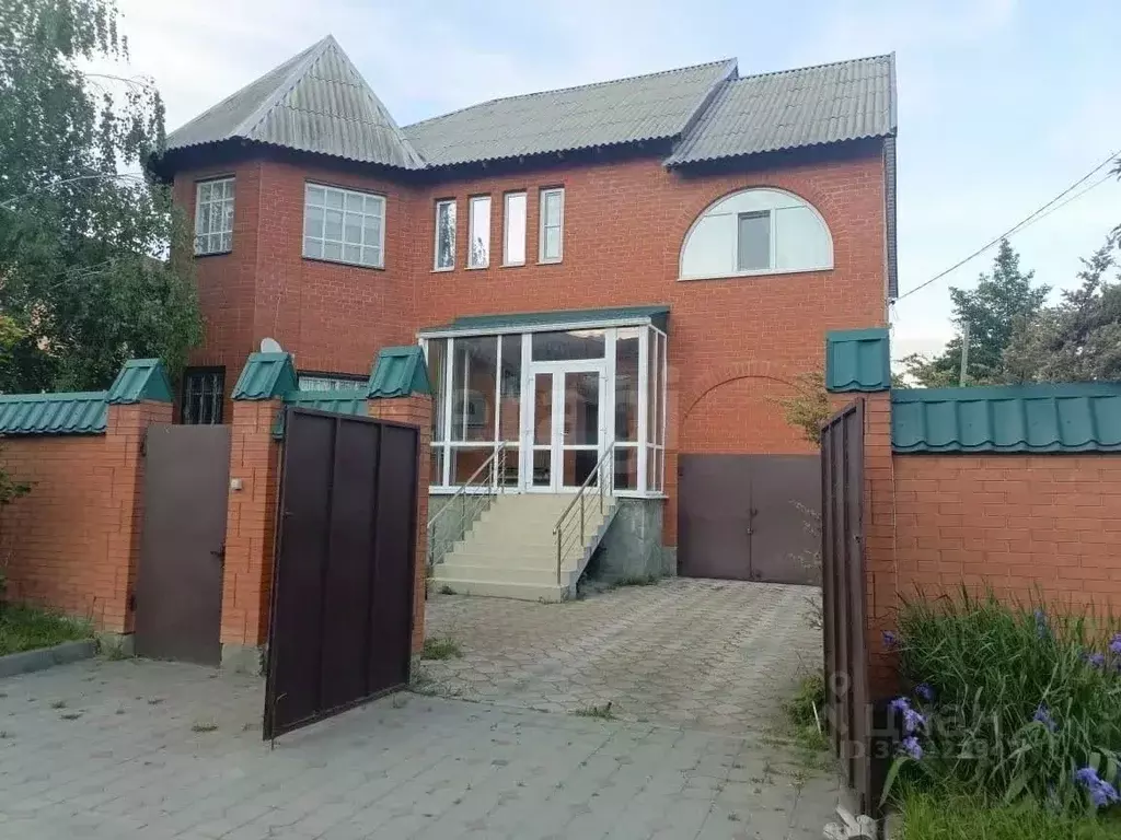 Дом в Ростовская область, Аксай Яблоневая ул. (350 м) - Фото 2