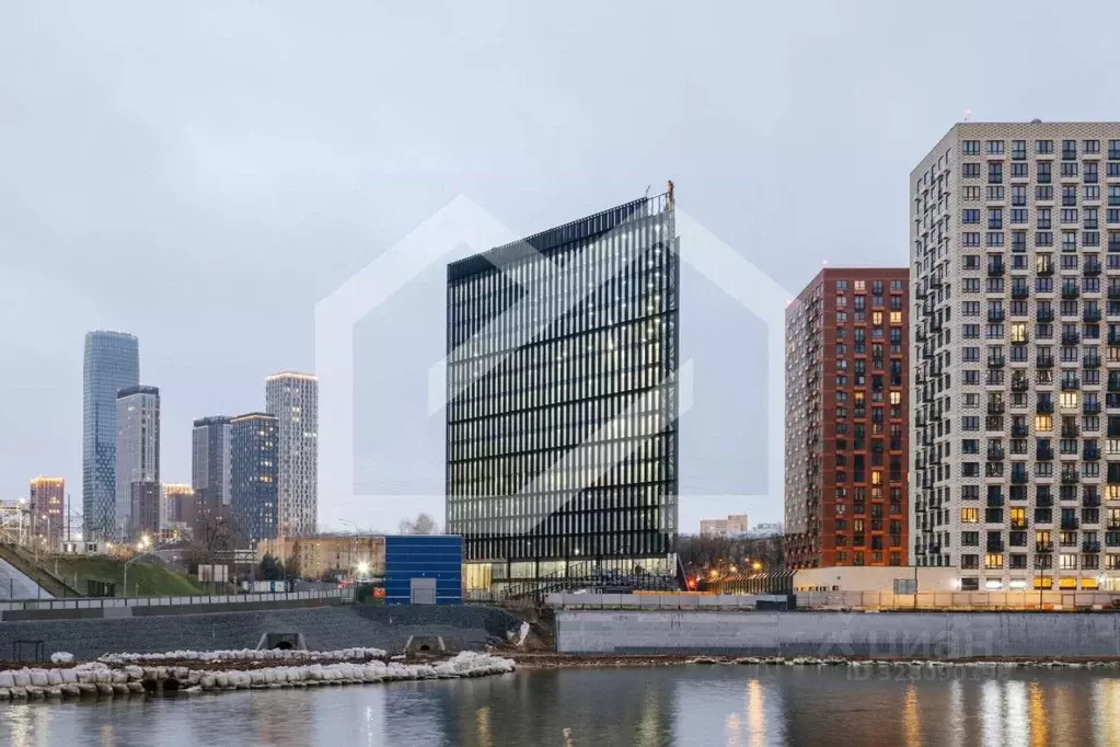 Торговая площадь в Москва ул. Заречная, 2/1 (357 м) - Фото 1