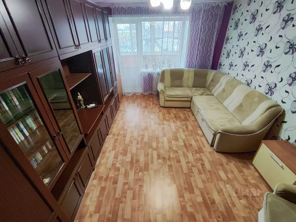 2-к кв. Свердловская область, Екатеринбург ул. Артинская, 36А (46.0 м) - Фото 1