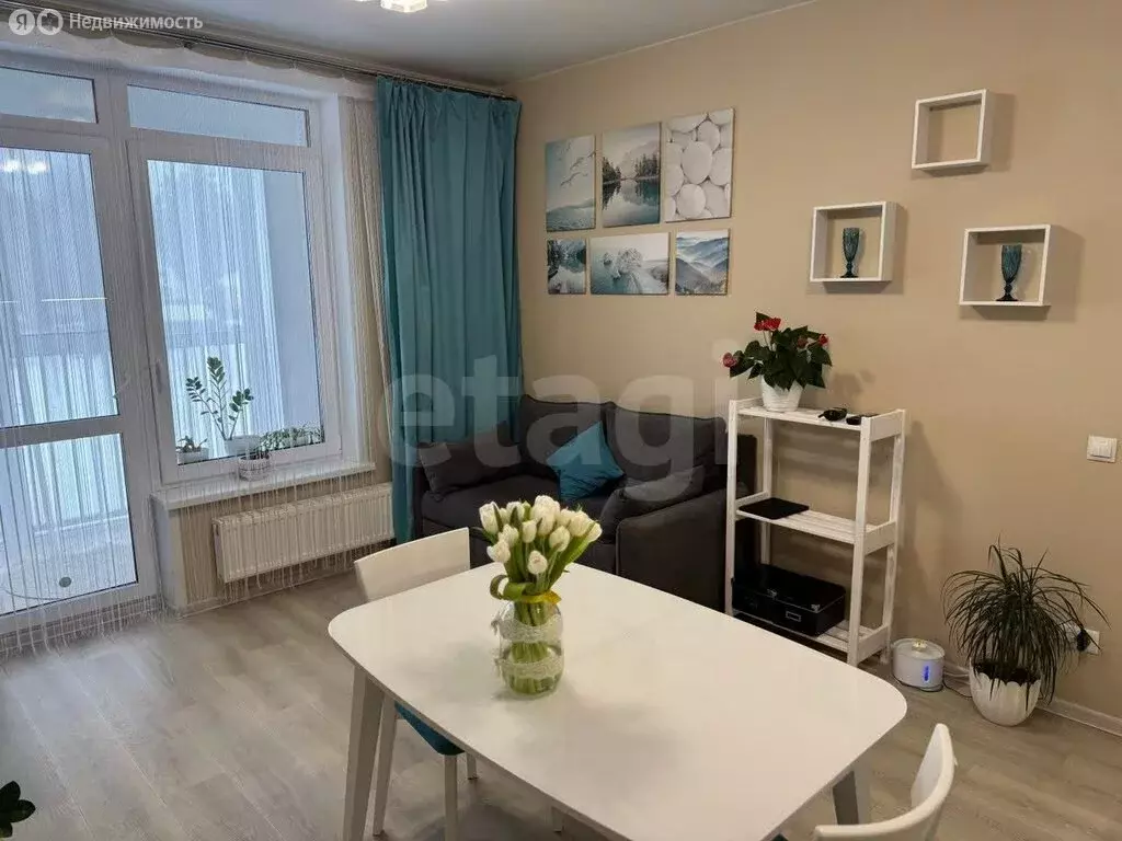 2-комнатная квартира: Тюмень, улица Монтажников, 44 (53.2 м) - Фото 2