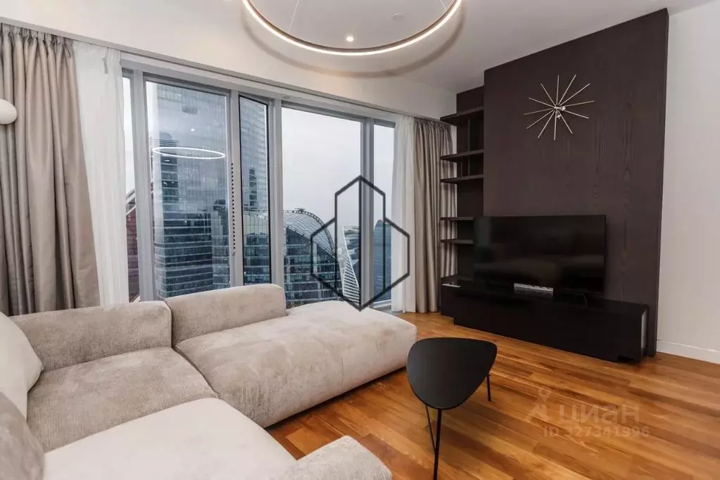 2-к кв. Москва 1-й Красногвардейский проезд, 21с2 (90.0 м) - Фото 1