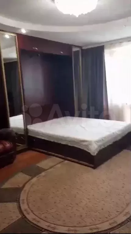 1-к. квартира, 52 м, 5/10 эт. - Фото 0