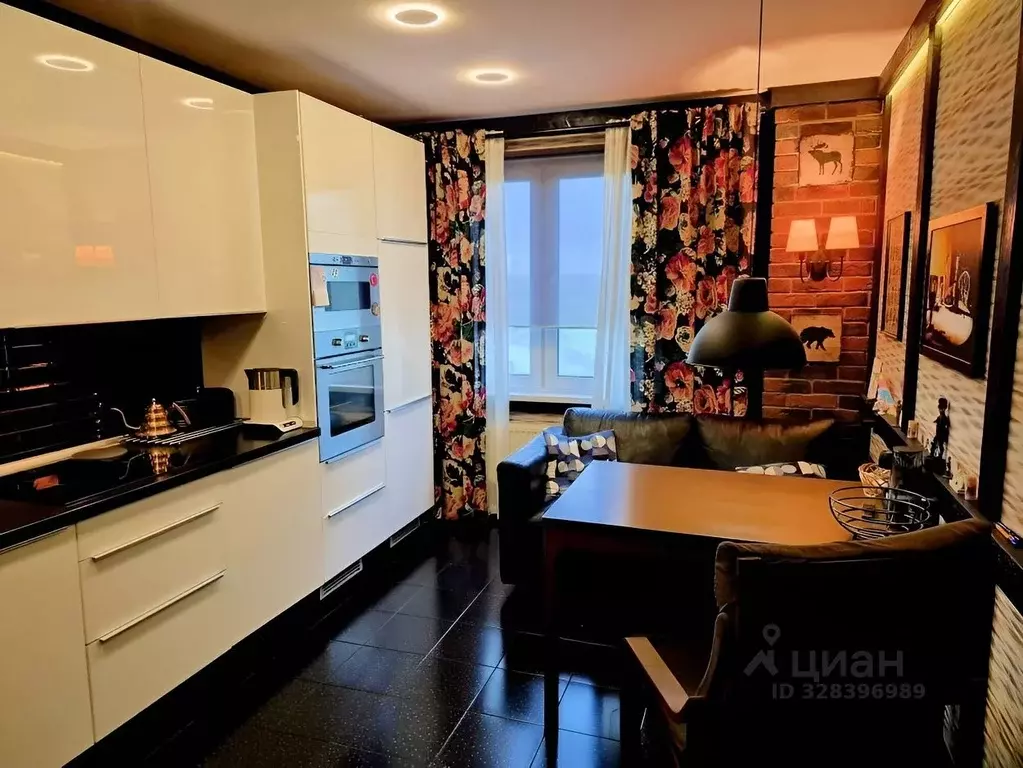 3-к кв. Санкт-Петербург ул. Даниила Хармса, 3к1 (77.0 м) - Фото 1