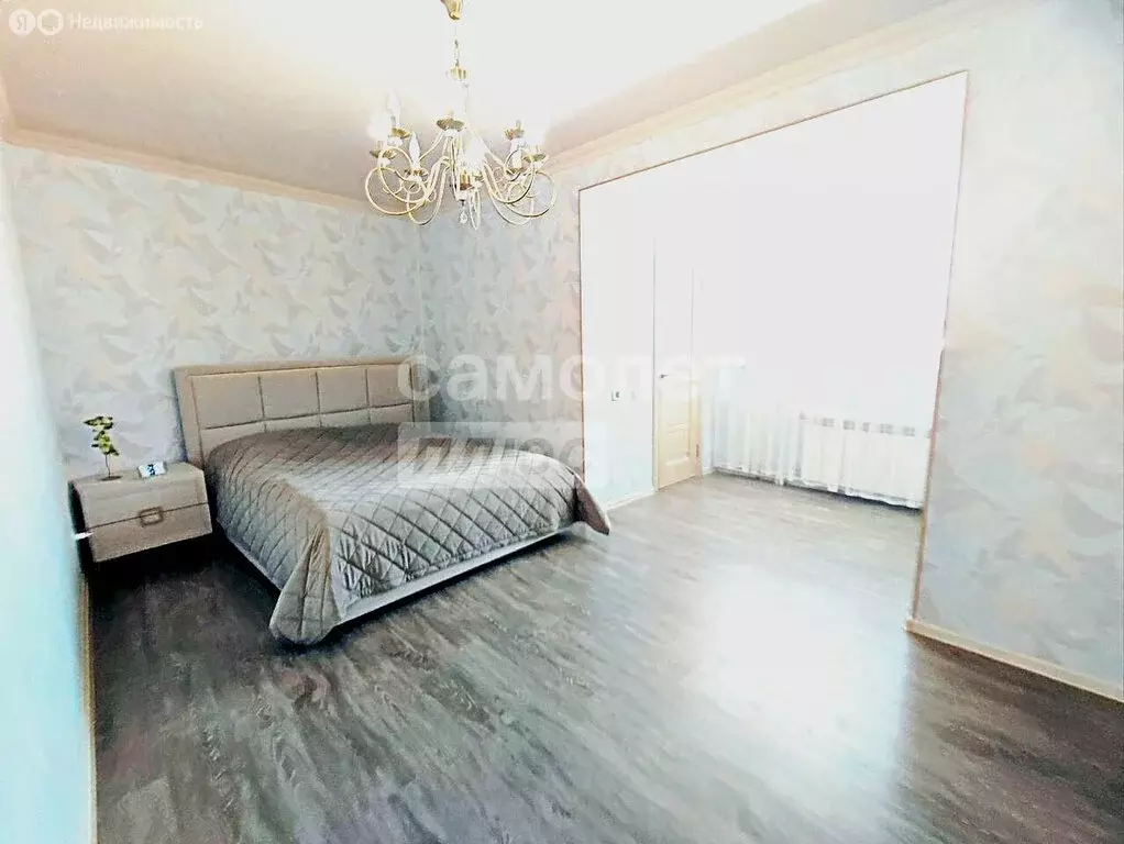 2-комнатная квартира: Липецк, улица С.М. Шерстобитова, 8 (75 м) - Фото 0
