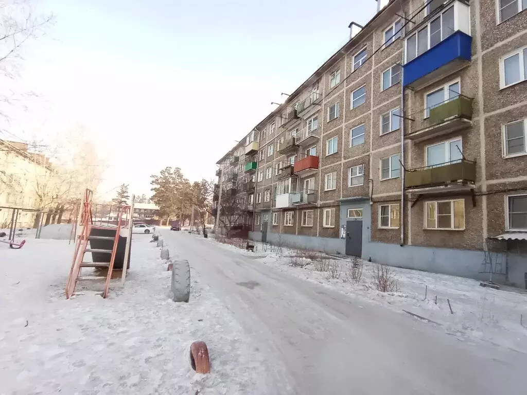 2-комнатная квартира: посёлок городского типа Атамановка, улица ... - Фото 2