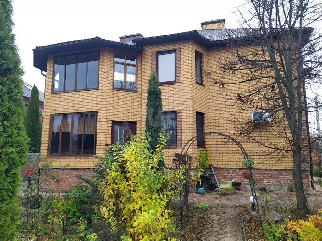 Дом в Курская область, Курск Погожая ул., 45 (375 м) - Фото 1