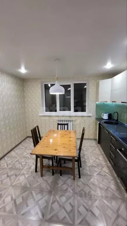 2-к кв. Ямало-Ненецкий АО, Губкинский 16-й мкр, 20 (59.0 м) - Фото 1