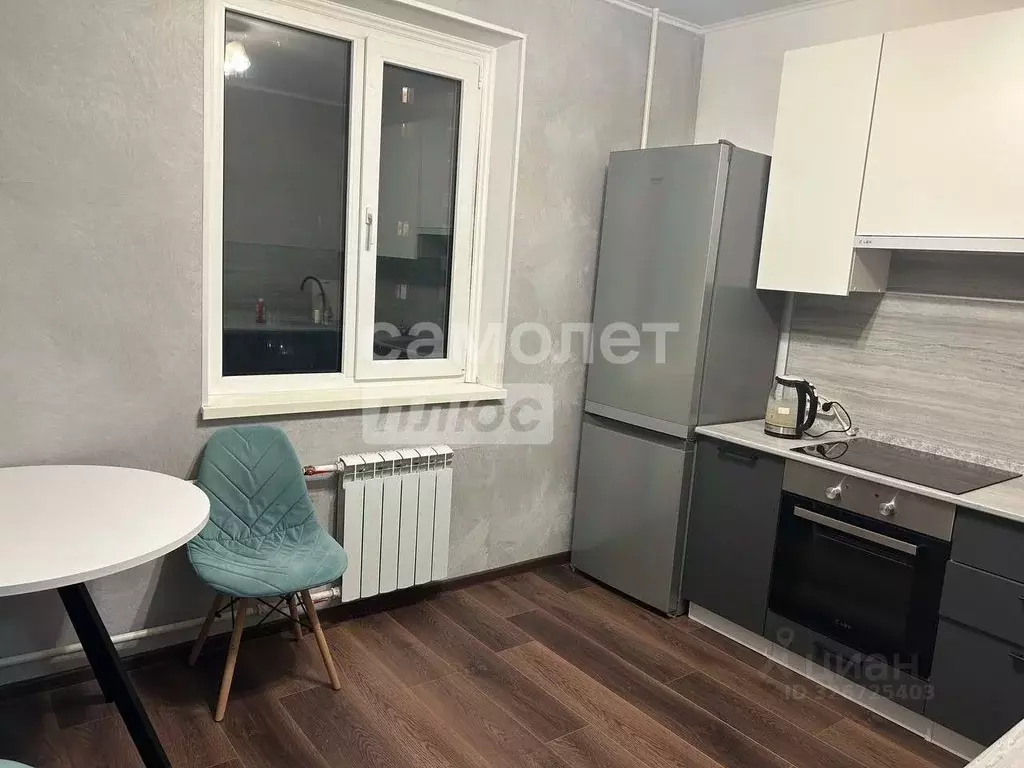 1-к кв. Курская область, Курск просп. Вячеслава Клыкова, 52 (37.0 м) - Фото 1