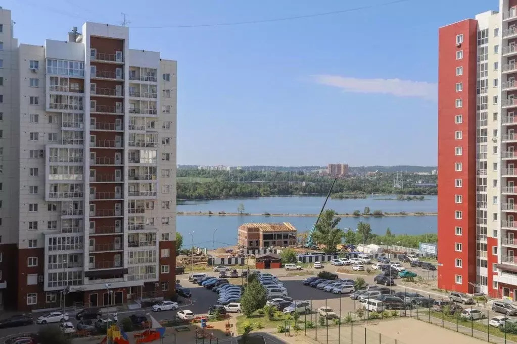 3-к кв. Иркутская область, Иркутск наб. Верхняя, 161/16 (81.3 м) - Фото 0