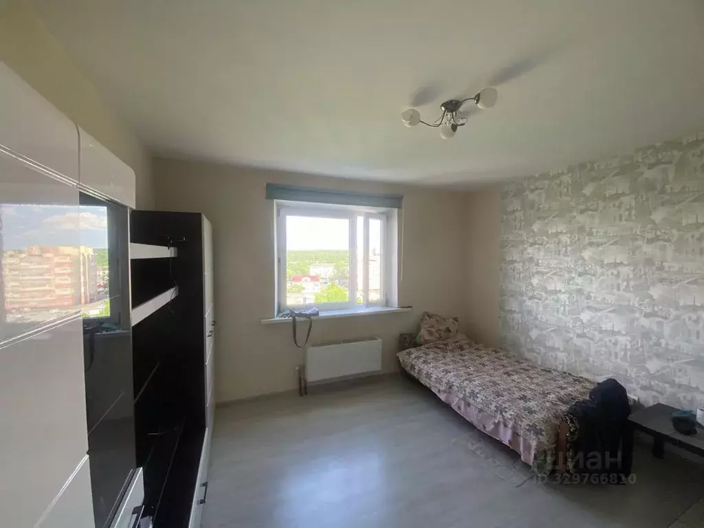 Студия Калужская область, Калуга Хрустальная ул., 44к3 (24.0 м) - Фото 1