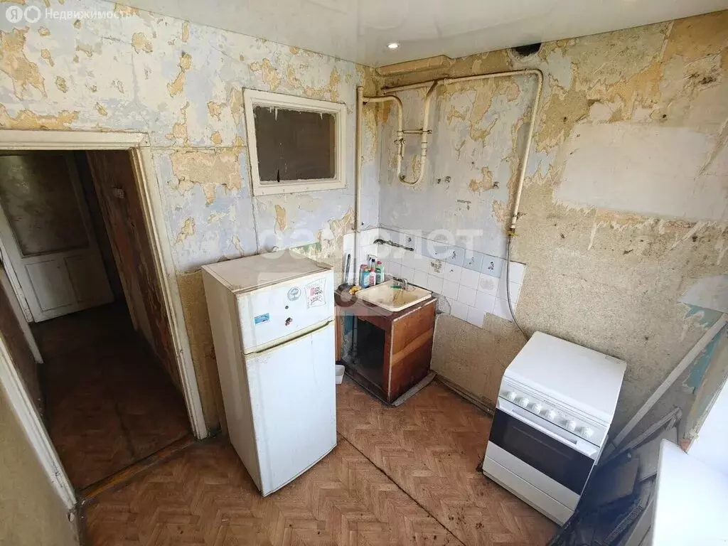 3-комнатная квартира: Челябинск, улица Первого Спутника, 25 (55.2 м) - Фото 2