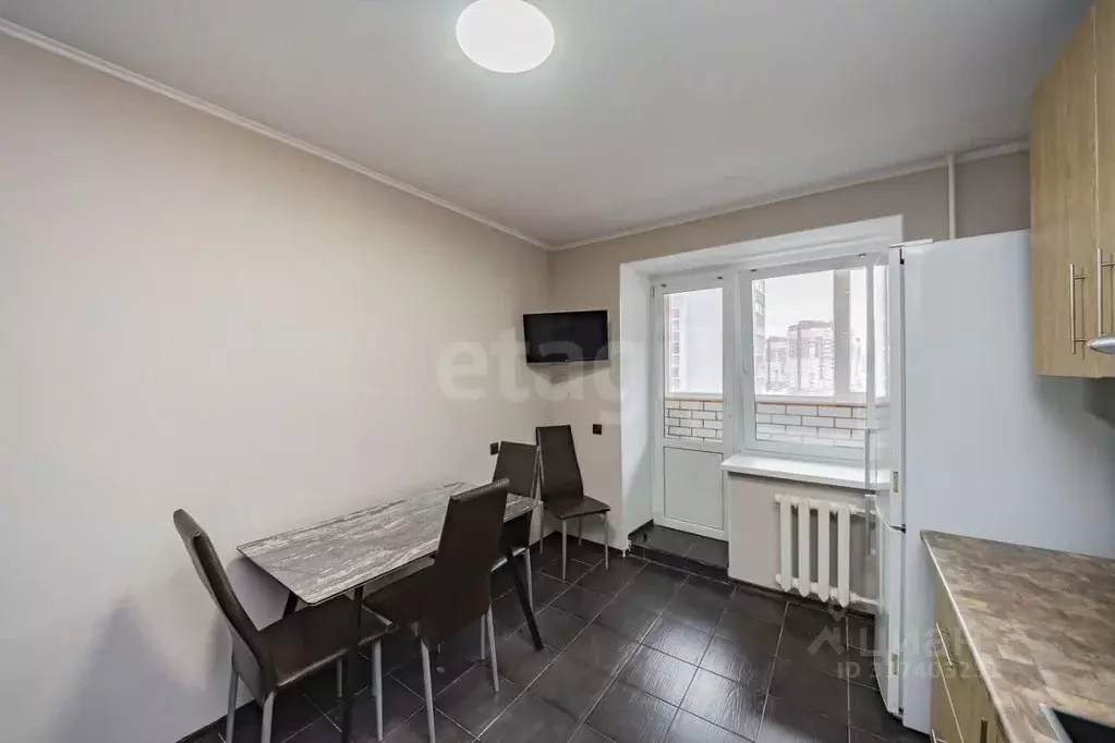 1-к кв. Тюменская область, Тюмень Широтная ул., 126к3 (35.0 м) - Фото 0