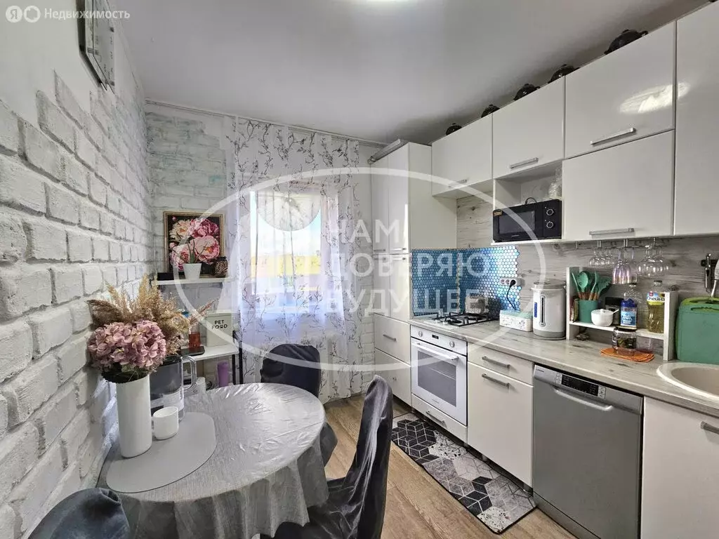 3-комнатная квартира: Марковский, 8 (87.5 м) - Фото 1