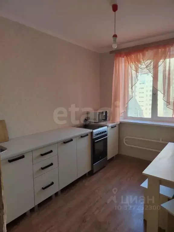 3-к кв. Тюменская область, Тюмень ул. Мельникайте, 129 (66.0 м) - Фото 1