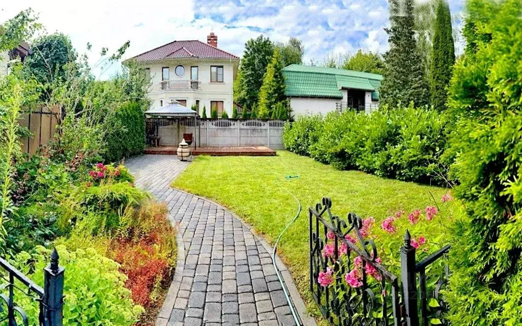 Таунхаус в Калининградская область, Калининград Спортивная ул. (98 м) - Фото 1