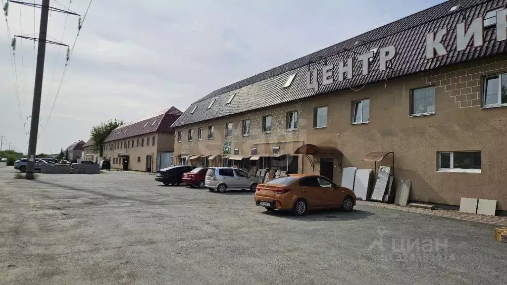 Помещение свободного назначения в Тюменская область, Тюмень ул. 50 лет ... - Фото 1