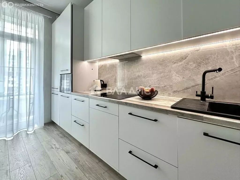 1-комнатная квартира: Зеленоградск, улица Гагарина, 85к4 (38 м) - Фото 1